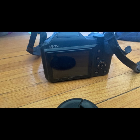 Camera - Picture 2 of 5